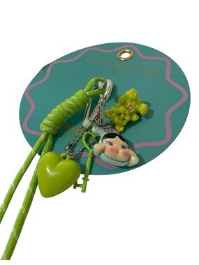 Pop mart Crybaby Power Puff Keychain Bag Charm Green Buttercup - NWT **